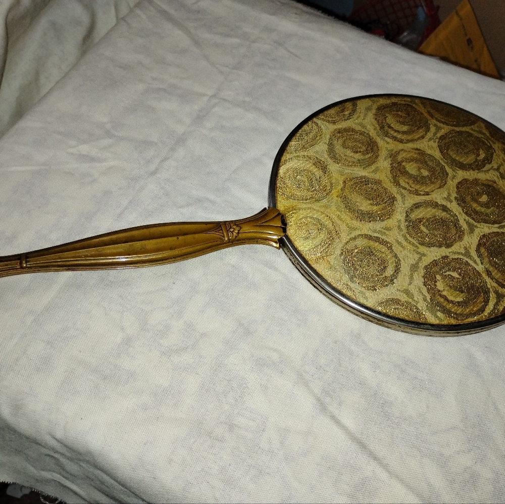 Vintage Hand Held Mirror Beautiful Golden Brassy Color Estate Sale Find - Picture 5 of 15